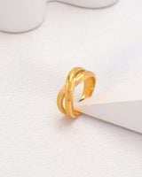 Intertwine Gold Ring