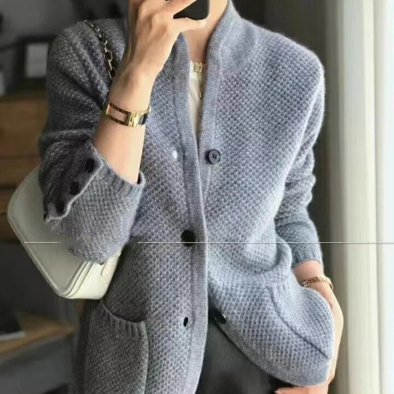 Mia 2 - Warm Knit Cardigan